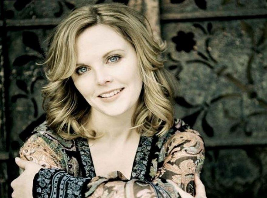 Image of Elin Manahan-Thomas